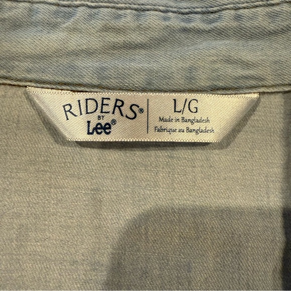 Riders by Lee shirt Blue Denim Sleeveless Button Down top blouse western - Picture 2 of 8